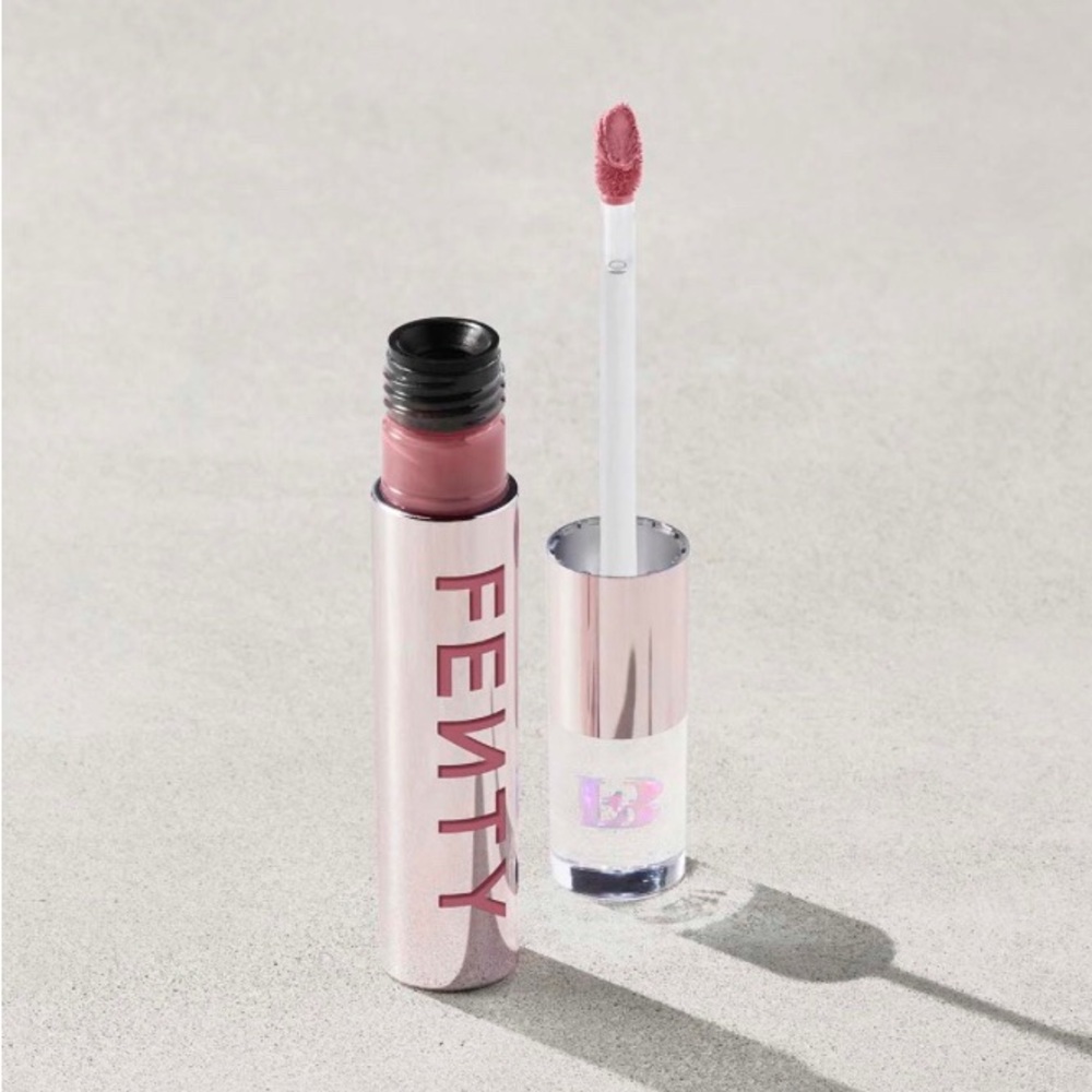 Fenty Icon Velvet Liquid Lipstick in C-Suite Heart ❤️